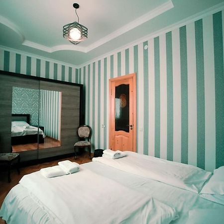 Apartment Old Кутаиси Екстериор снимка